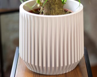 Modern Ribbed Plant Pot with Hidden Drip Tray | Ivory White Indoor Planter, Eco-Friendly PLA