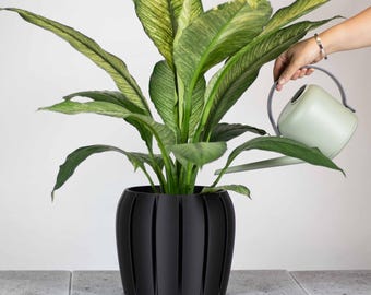 Planter with Hidden Drainage Tray | Modern Indoor flower Pot | Minimalist Ribbed Plant Pot | Charcoal Black color and more