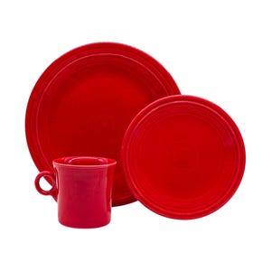 Vintage Fiesta Scarlet Red servis Ditt val av middagssalladstallrik Ringmugg