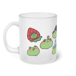 Lustige Frosch-Mattglas-Tasse Niedliche Kröten Cartoon Cottagecore Pilze Natur Geschenk Frosch mit Erdbeere Eiskaffeetasse Hipster Bild 3