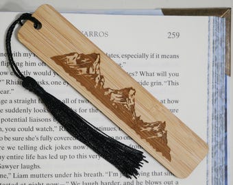 Mountains Engraved Wood Bookmark, Personalized Message or Name, Custom Gift, Bookmark Lovers, Book Accessories, Reader Gift, Handmade