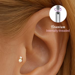 18 G/16G kleine opaal labret-knop met schroefdraad • kraakbeenoorbel • tragus • schelpknop • kraakbeenknop • labret met platte achterkant