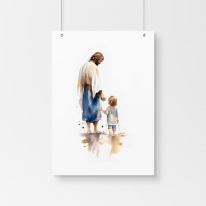 K&ouml;nnte beinhalten: Ein Aquarellbild von einem Mann und einem Kind, die Hand in Hand gehen. Der Mann tr&auml;gt eine lange Robe und das Kind tr&auml;gt ein kurz&auml;rmeliges Hemd und eine Hose. Das Bild ist in Blaut&ouml;nen, Braun- und Wei&szlig;t&ouml;nen gehalten.