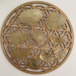 Libyan desert glass - Libyan desert crystal - Libyan gold tektite - Libyan glass - Libyan tektite - Raw Libyan desert glass