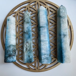 Nakauriite tower - blue ice glacierite - nakaurite glacierite tower - blue ice crystal