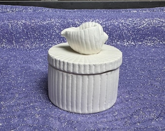 Unpainted Ceramic Shell Box, Ceramic Bisque Shell Trinket Box, Vintage Replica Keepsake Box, Ready To Paint Sea Shell Box