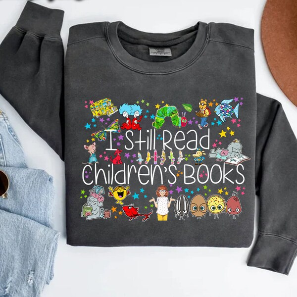 Comfort Colors® Todavía leo camisa de libros para niños, camisa de maestro de primaria, camisa de maestro de libros para niños Abc, regalos divertidos para maestros