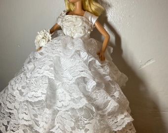 Handmade Lace Ballroom Fashion Doll Wedding Gown