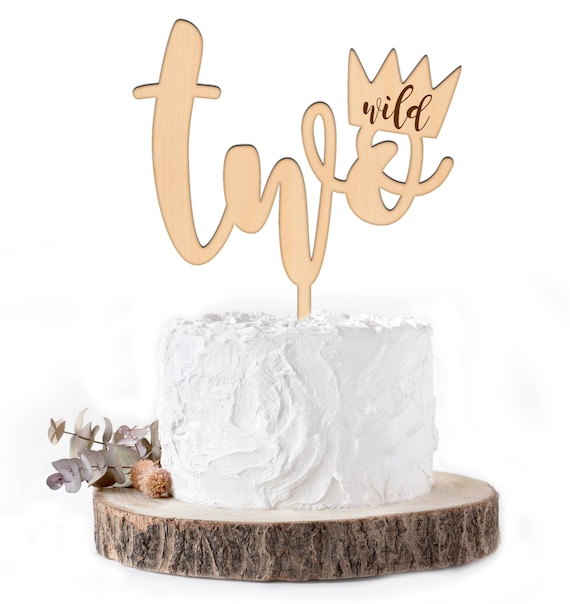 Wooden 'Two' Cake Topper For 2nd Birthday - Natural Wood 2nd Anniversary Party Decor With Photo Props