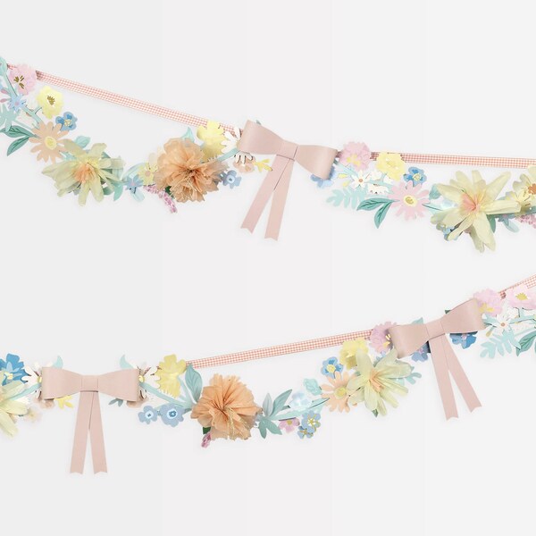 Flower and Bow Garland, Birthday Party, Baby Shower
