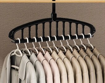 Multi-hole Clothes Hanger