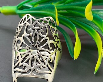 Pierścień sygnetowy platerowany srebrem próby 925 | Unikalny design