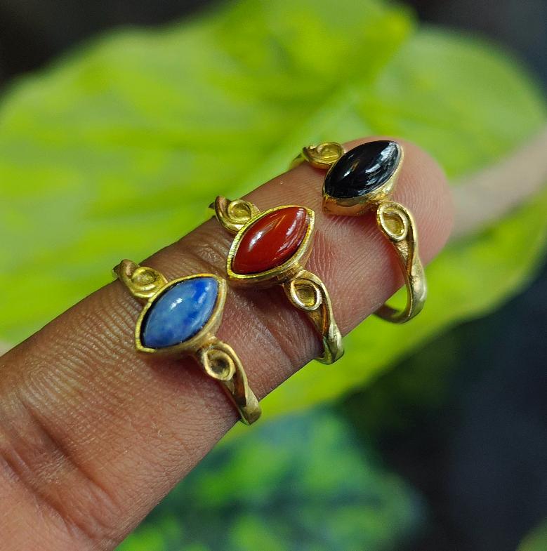 Bague Fantaisie Vintage En Forme De Navette Avec Onyx - Taille 56 - Couleur Argenté - Occasion