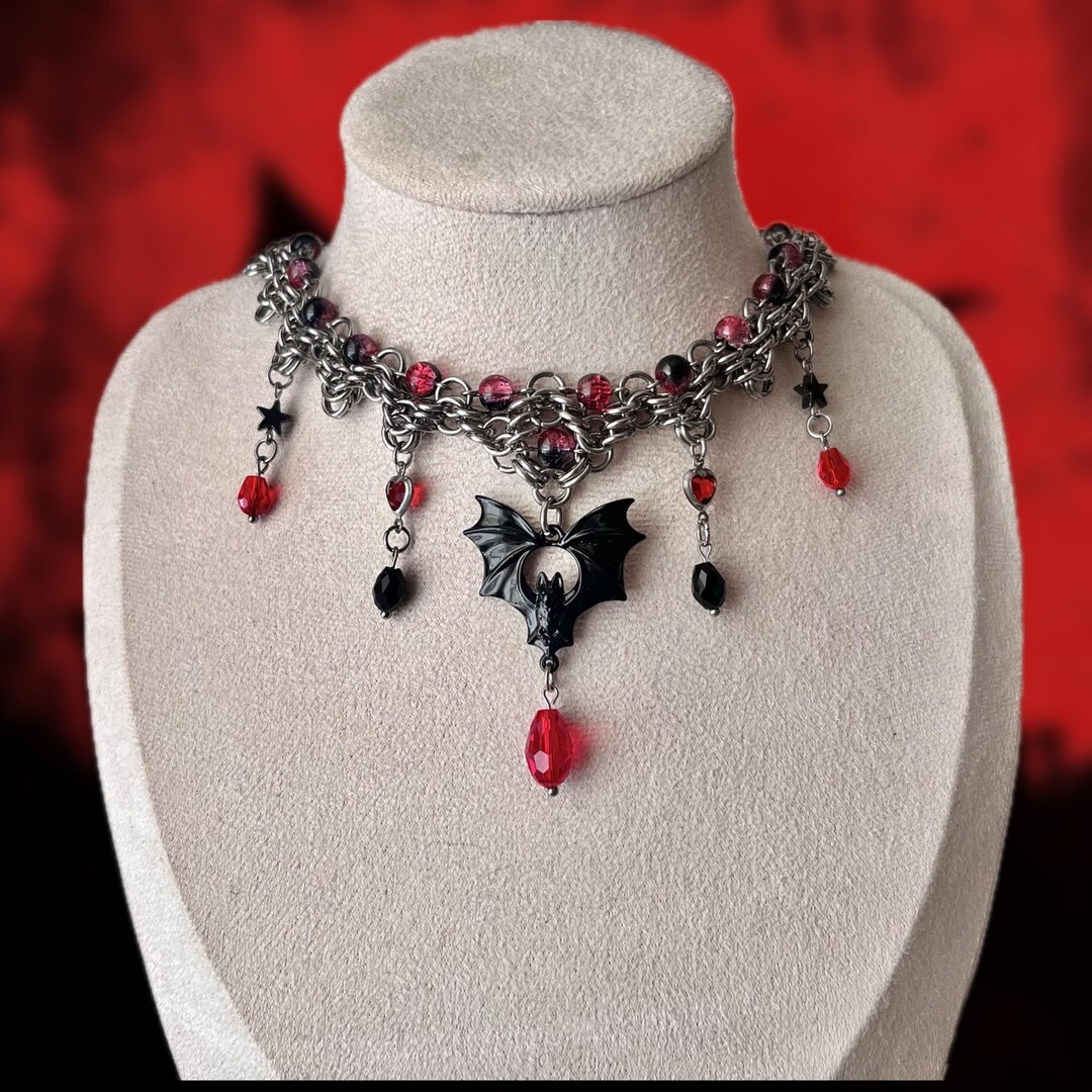 Gothic Bat Chainmail Choker Necklace – Vampire Jewelry With Red & Black ...