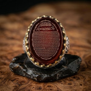 Anillo de ágata natural de Khurasani con grabado del imán Jawad de Hirz, plata de ley con caligrafía islámica chiíta.