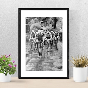 TOUR de FRANCE POSTER, Vintage Tour de France 1972 Poster, Retro Cycling Art Print, Tour de France Walkpaper, Limited Time Only!