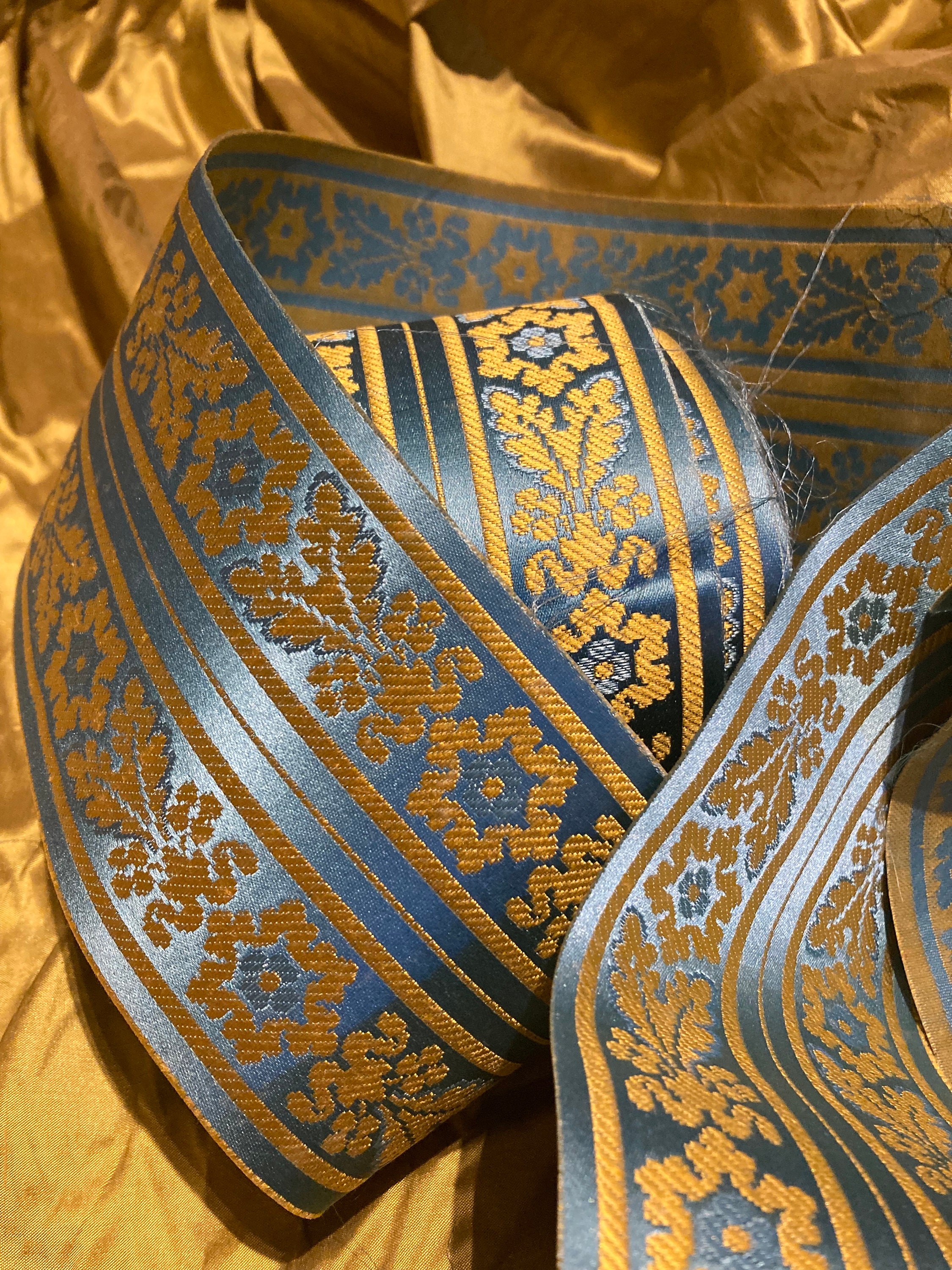 1 Meter of Antique Silk Ribbon Regency Era Trim. 9cm Wide. - Etsy