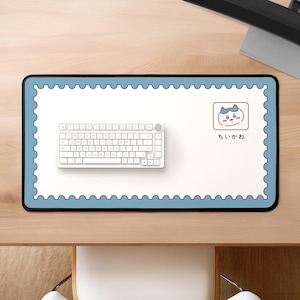 Personagem japonesa de cartão postal | Arte de fã de Chiikawa, tapete fofo ilustrado de anime, mouse pad grande, tapete de mesa para jogos, presentes para ela