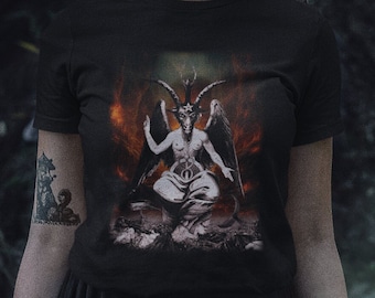 Baphomet Occult T-Shirt: Satanic Symbolism Witchcraft Tee | Witchy Apparel | Esoteric Pagan Gothic Unisex Shirt