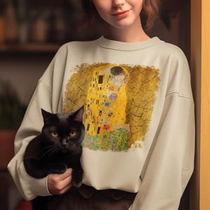 Gustav Klimt The Kiss Sweatshirt for Women, Famous Painting Jumper for Art Lovers, Art Nouveau Artwork Sweater Fine Art Gift, Modern Art
