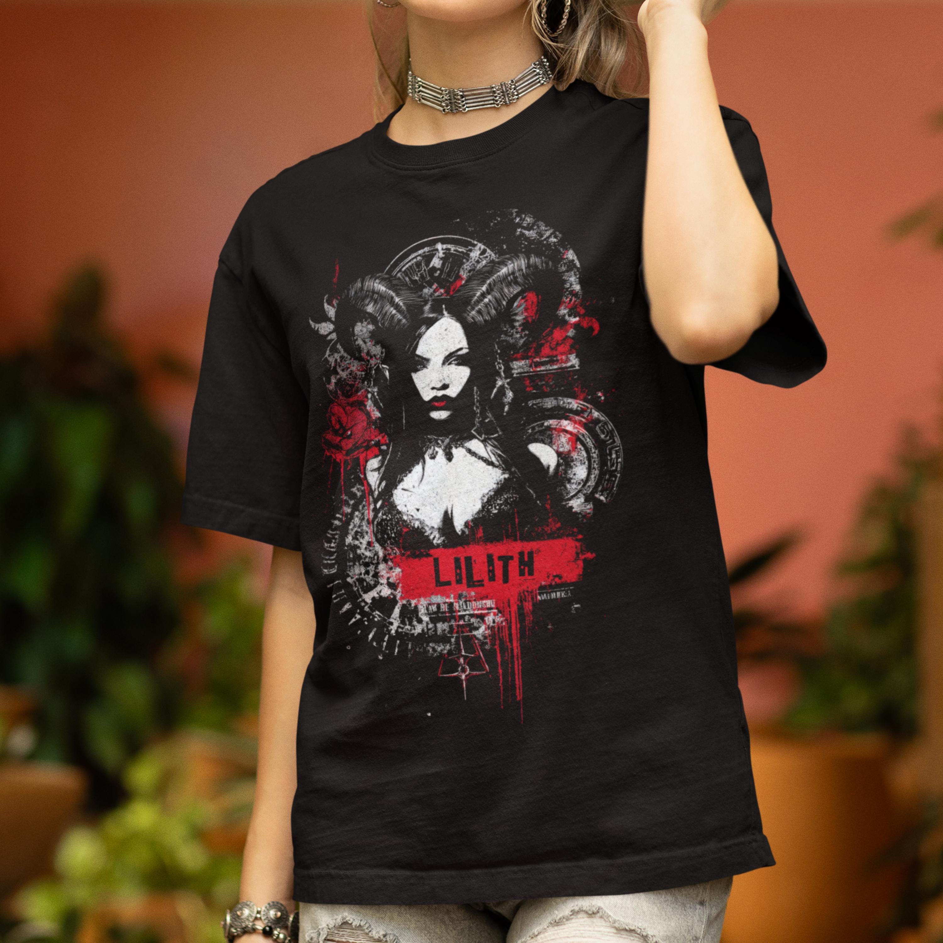 【Water】Lilith 【Gothic-Unique】 Lilith T-shirt: Dark Goddess | Occult Gothic Tee | Witchy Gift