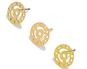 2 piezas de pendientes de latón crudo, pendientes redondos con forma de volante, pendientes de acero inoxidable 316, pendientes con burbujas huecas, poste de pendiente de oro de 18 quilates VW875A