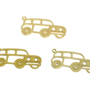 2pcs encanto de pendiente de coche de latón crudo, pendiente de coche de dibujos animados para niños, encantos de niño de oro de 18K, pendiente de coche pequeño, suministros de fabricación de joyas BW4153