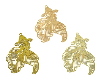 2 peças amuleto de carpa chinesa de latão cru, pingente de brinco de peixe dourado texturizado de 0,3 mm, pingente de cauda de peixe dourado, descobertas de brincos, suprimentos de joias FB7103