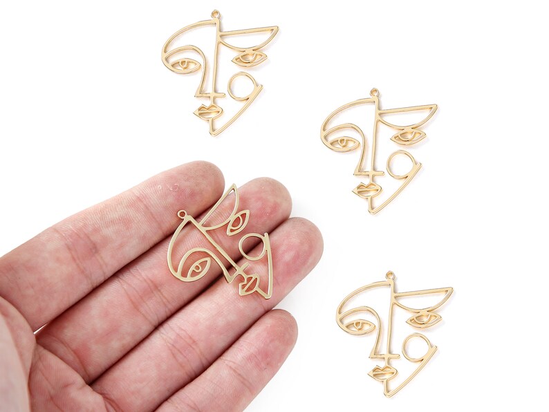 Abstraktes Frauen Gesicht, Künstlerische Porträt Lasercut Ohrring, Roh Messing Hohl Gesicht Charme, 18K Echtgold 32.51 * 29.67 * 1.26 mm Polished & 18K Gold