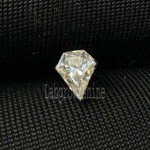 Invisible Set Silhouette Diamond Threaded Stud Earring 14K Gold Conch Stud Piercing Helix Stud Tragus Stud Conch Piercing Body Jewelry