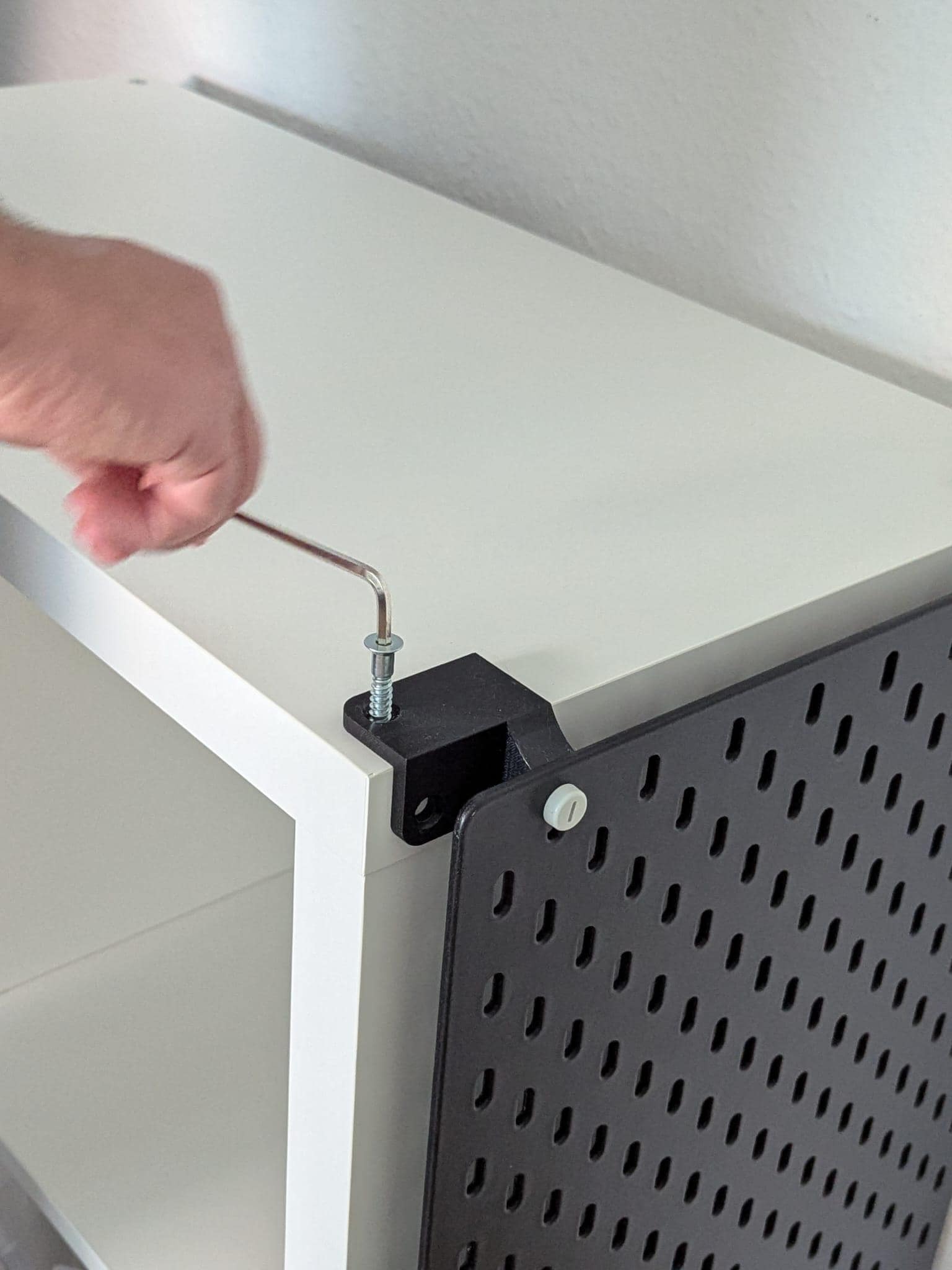 Pièces de montage imprimées en 3D pour panneau perforé IKEA Skadis et étagère Kallax | Connecteurs Skadis Kallax
