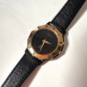 Gucci watch vintage in a very good condition