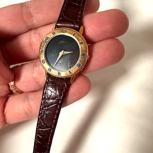 Gucci watch vintage in a very good condition