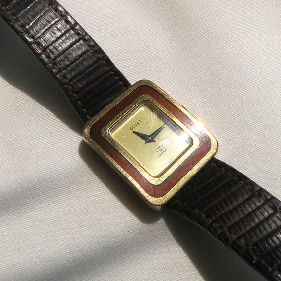 Gucci vintage watch In great working condition Vintage Gucci watch 5300M series excellent condition for a  main image 2