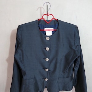 Yves Saint Laurent Vintage YSL-12 Blazer in a very good condition