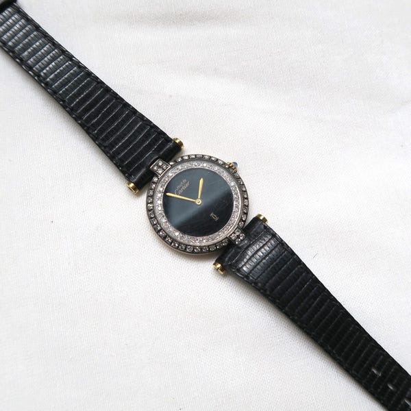 Vintage Cartier Women's Watch: Gold Casing (2.3cm Diameter) - Working Condition