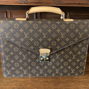 Authentic Louis Vuitton President Briefcase 1st Edition Vintage Monogram  Signature Logo Travel Case 0p4454