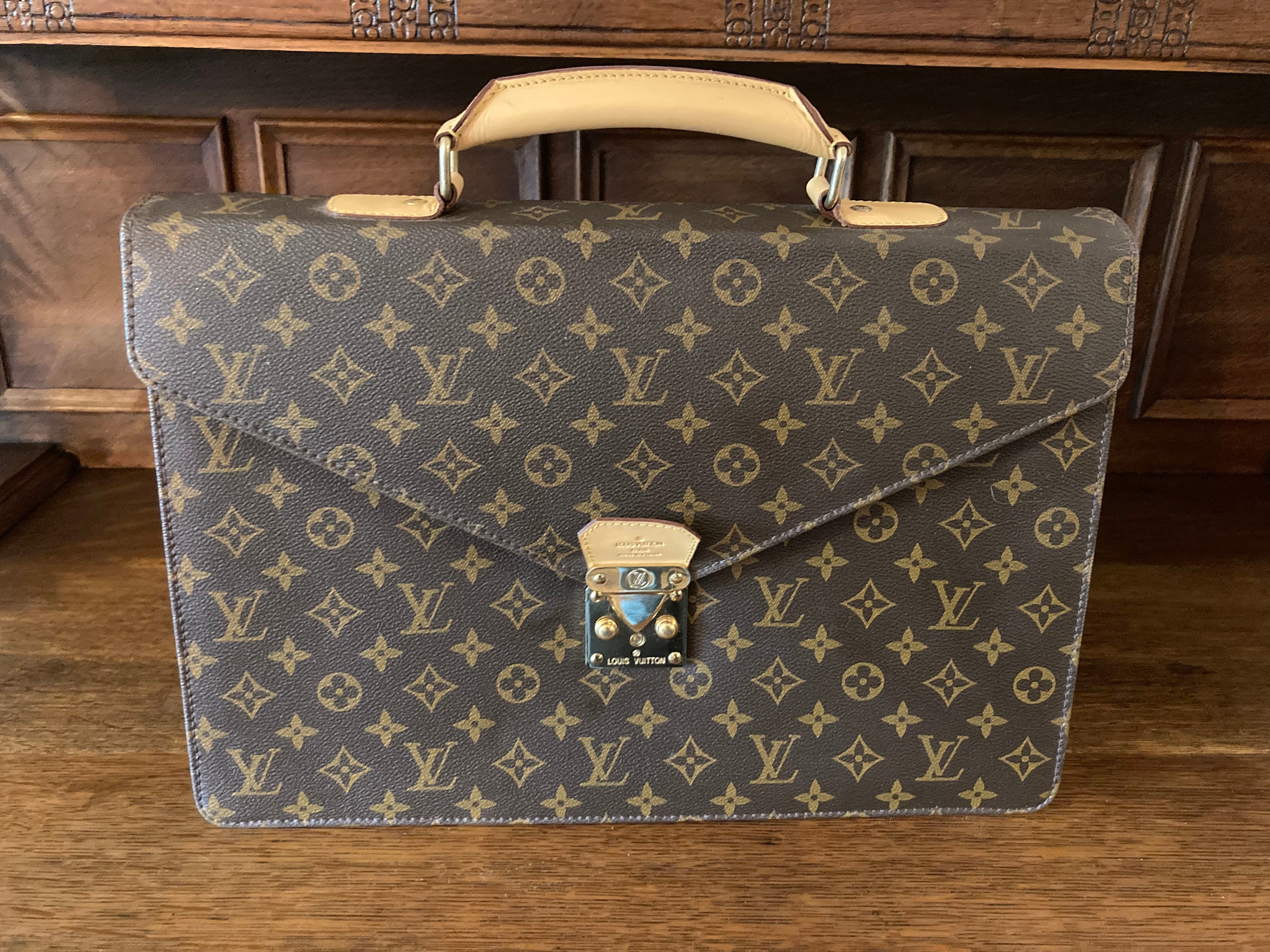 LOUIS VUITTON France Professor Doctor Attorney Monogram Briefcase Bag  Customized
