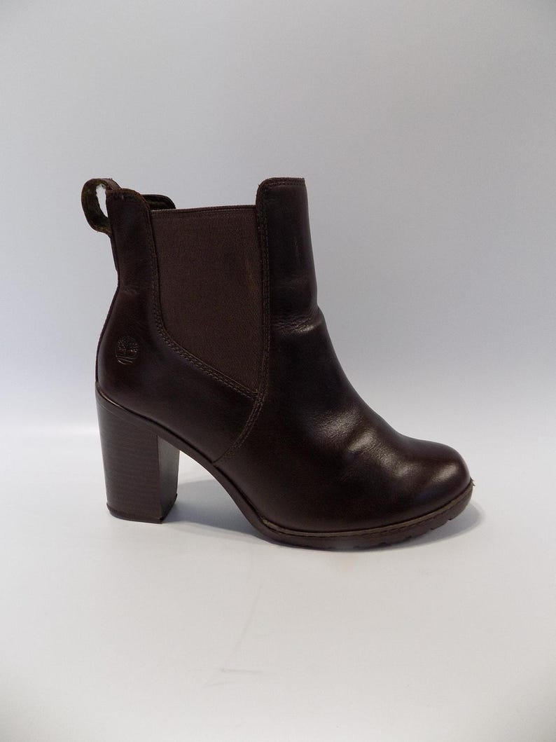Timberland Boots Brown Ankle Size 5.5 Womens Block Heel Leather Chelsea