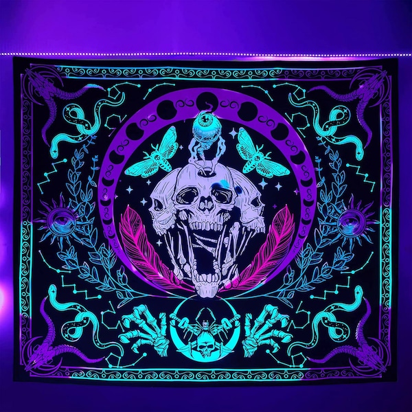 Glow in the Dark Skull Tapestry - UV Reactive Skeleton Wall Hanging - Trippy Blacklight Tapiz