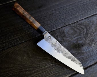 Santoku 190mm en acero de alto carbono, mango hecho en raíz de nogal turco y granadillo africano