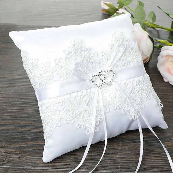 Porteur d'alliances, coussin d'anneau de mariage, coussin de satin blanc, coussin de proposition, support d'anneau de mariage