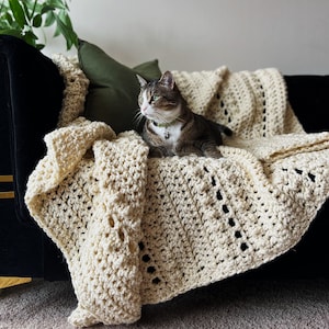 CROCHET PATTERN PDF for Easy Full-Sized Blanket, Afghan With Chunky Yarn x &quot;Let&#39;s Stay In&quot; Blanket
