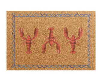 Felpudo de fibra de coco con diseño de triple langosta roja / Felpudo de bienvenida costero / Felpudo de entrada náutico / Abuela costera / Cabaña costera / Cape Cod / Nantucket