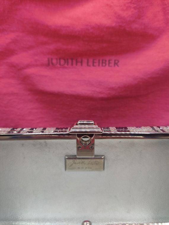 Beautifully Crafted, Judith Leiber Clutch or Over… - image 4