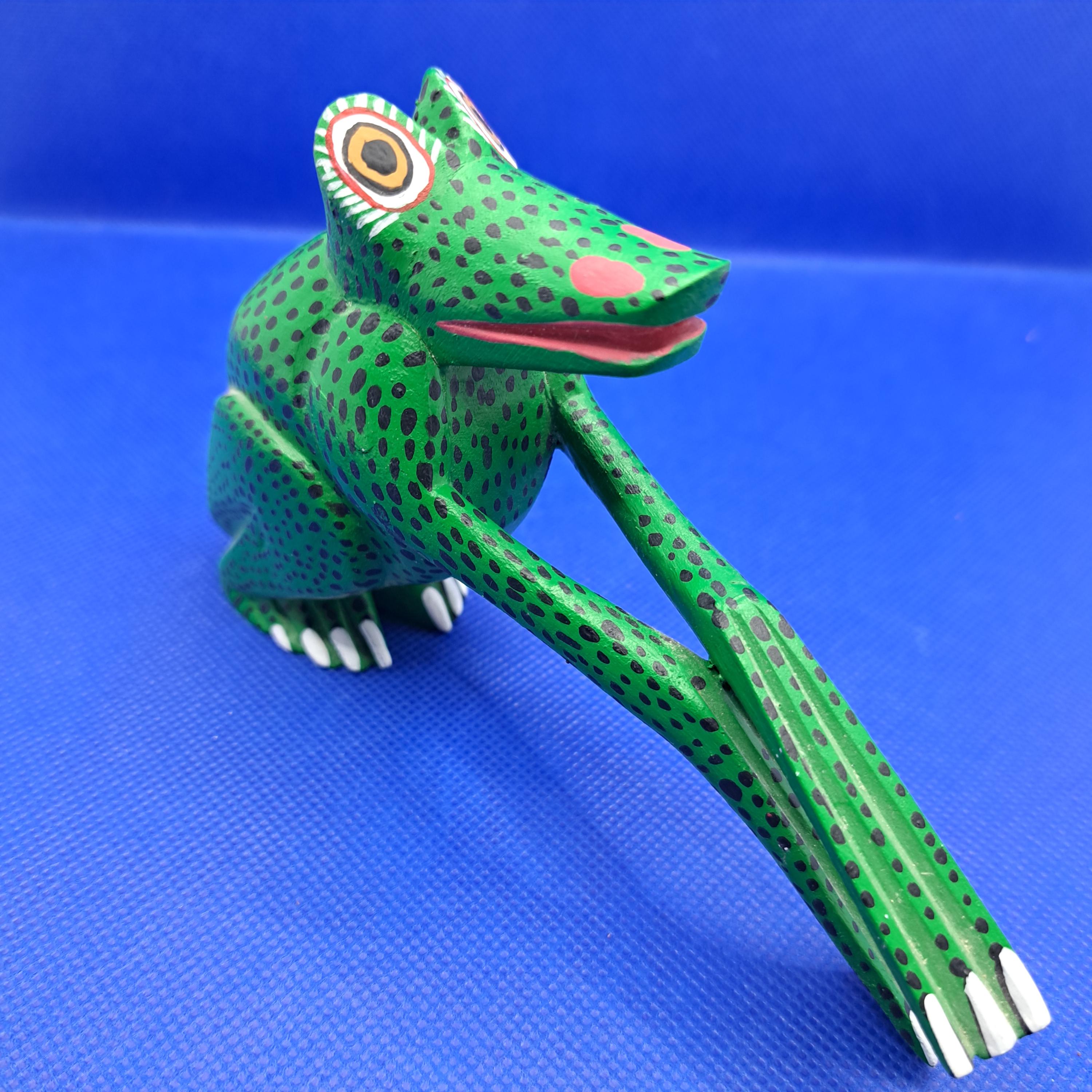 メキシコ伝統工芸 アレブリヘ 緑色恐竜 Taller Casa Cruz Oaxacan Green Frog Alebrije by Francisco Hernandez Cruz, San