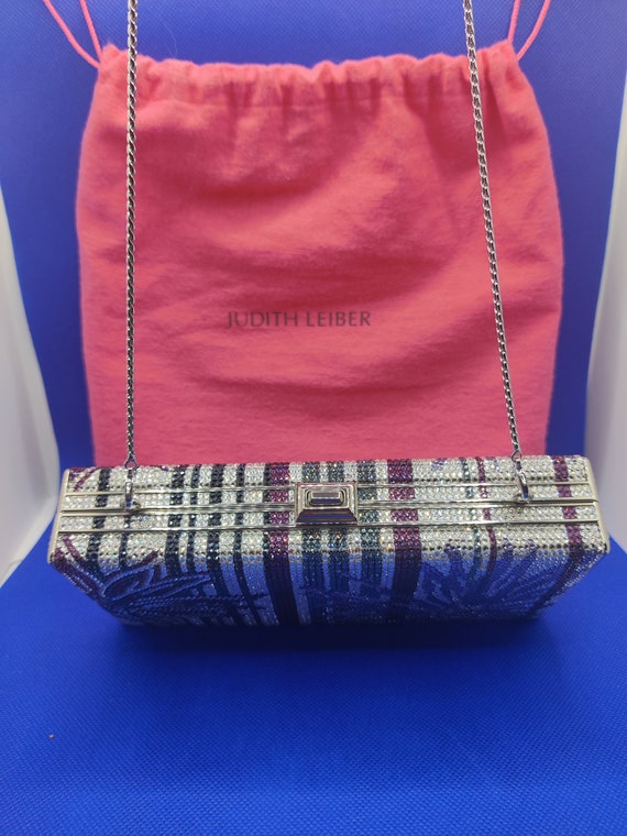 Beautifully Crafted, Judith Leiber Clutch or Over… - image 3