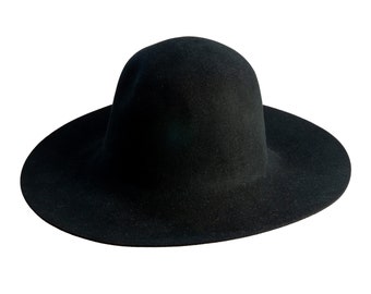 Exclusive Design Cape in Premium Black Rabbit Hair - 120 gr, Flexibility and Elegance for Unique Hats