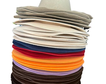 Premium Design Capelin in 100% Australian Merino Wool - 220 gr, Wide Range of Colors, Versatility and Superior Rigidity