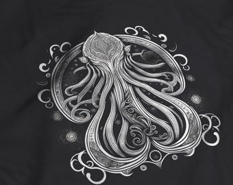 Cthulhu Tshirt/HP Lovecraft T-Shirt Cthulhu Tee Call of Cthulhu Great Old One Shirt/Horror Tshirt/Gift Graphic Tee /Unisex Adult Clothing